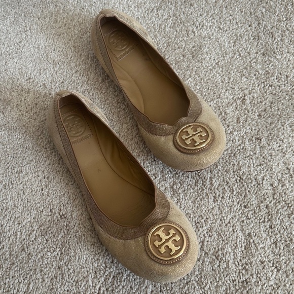 Tory Burch Metallic Gold Elastic Slip on Caroline Ballet Flats 9M - Picture 5 of 10